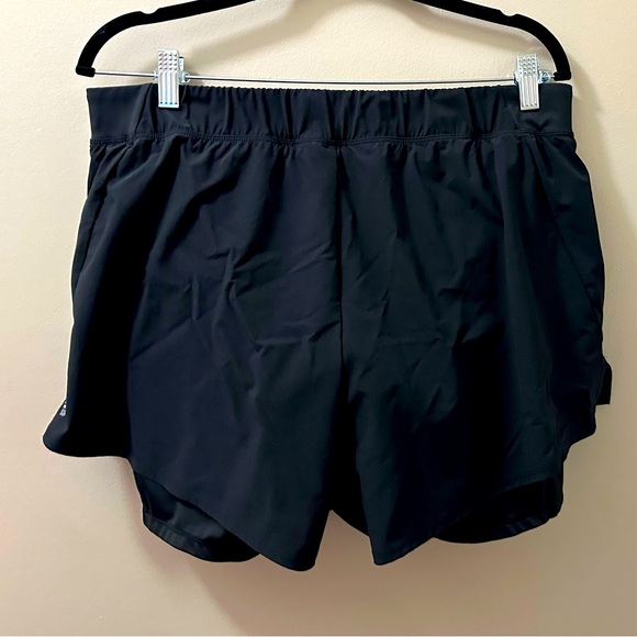 REI black padded biking shorts with built-in liner, worn once #fitness #biking - Picture 2 of 3